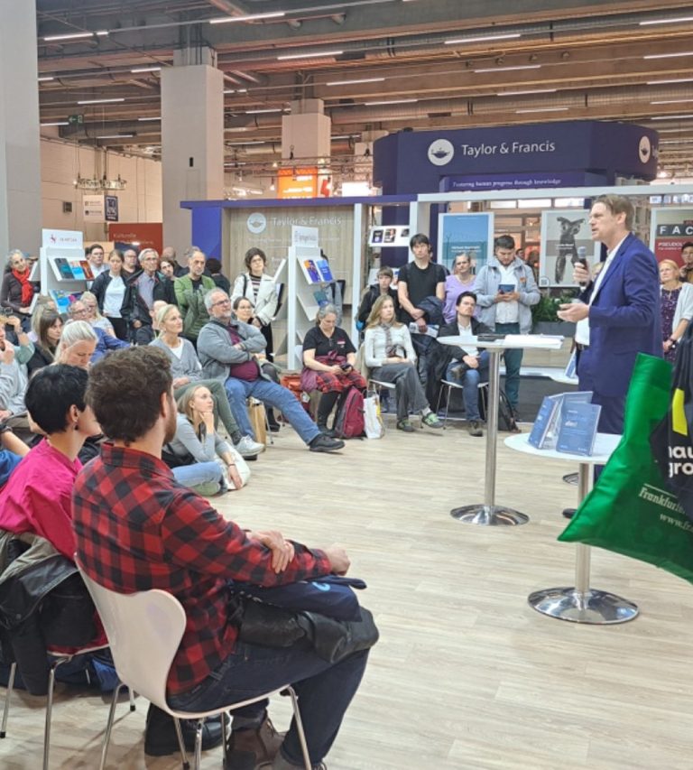 Frankfurter Buchmesse Erzähl mir alles!